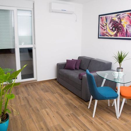 Apartment Koral Рума Экстерьер фото